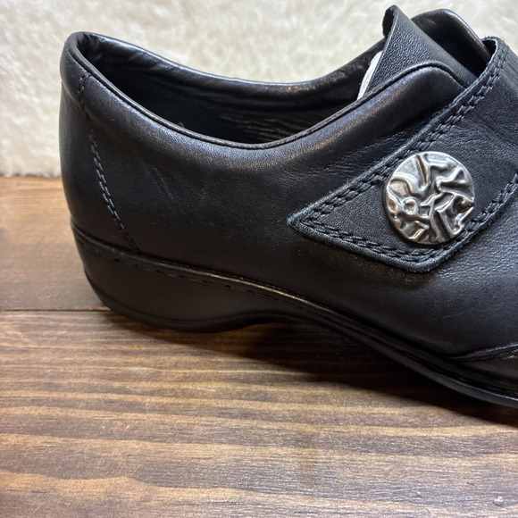 Rieker Loafers Flats Women Black EUR 41 (US 10) Leather Walking Anti Stress GUC - Picture 4 of 11